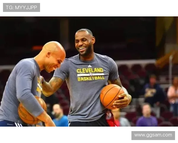 詹姆斯:高尔夫为主但已考虑尝试国际象棋 詹姆斯:高尔夫为主但已考虑尝试国际象棋